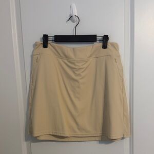 Elegant Beige Women's Skort